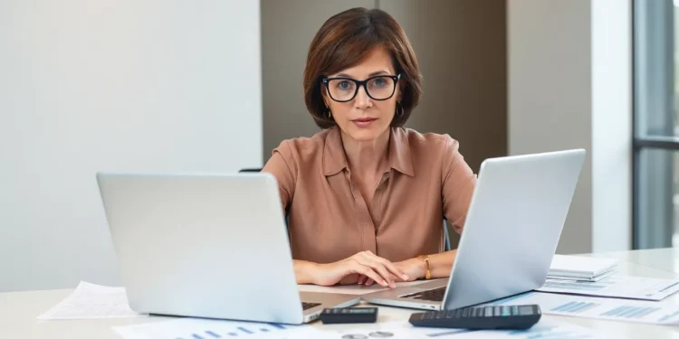 ”rate of return“ is a phrase used to describe what aspect of investing?